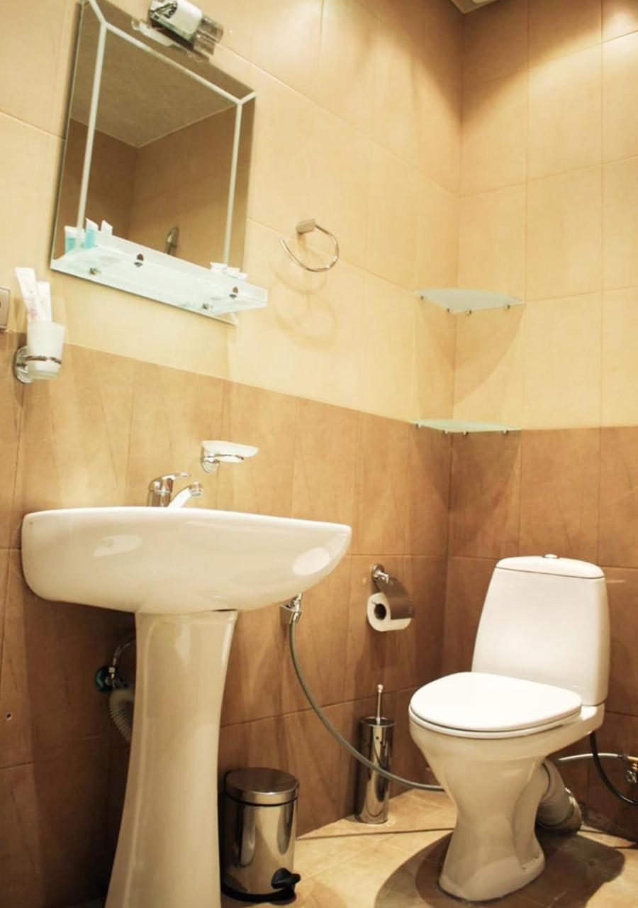 Geo Inn Hotel Тбилиси Екстериор снимка