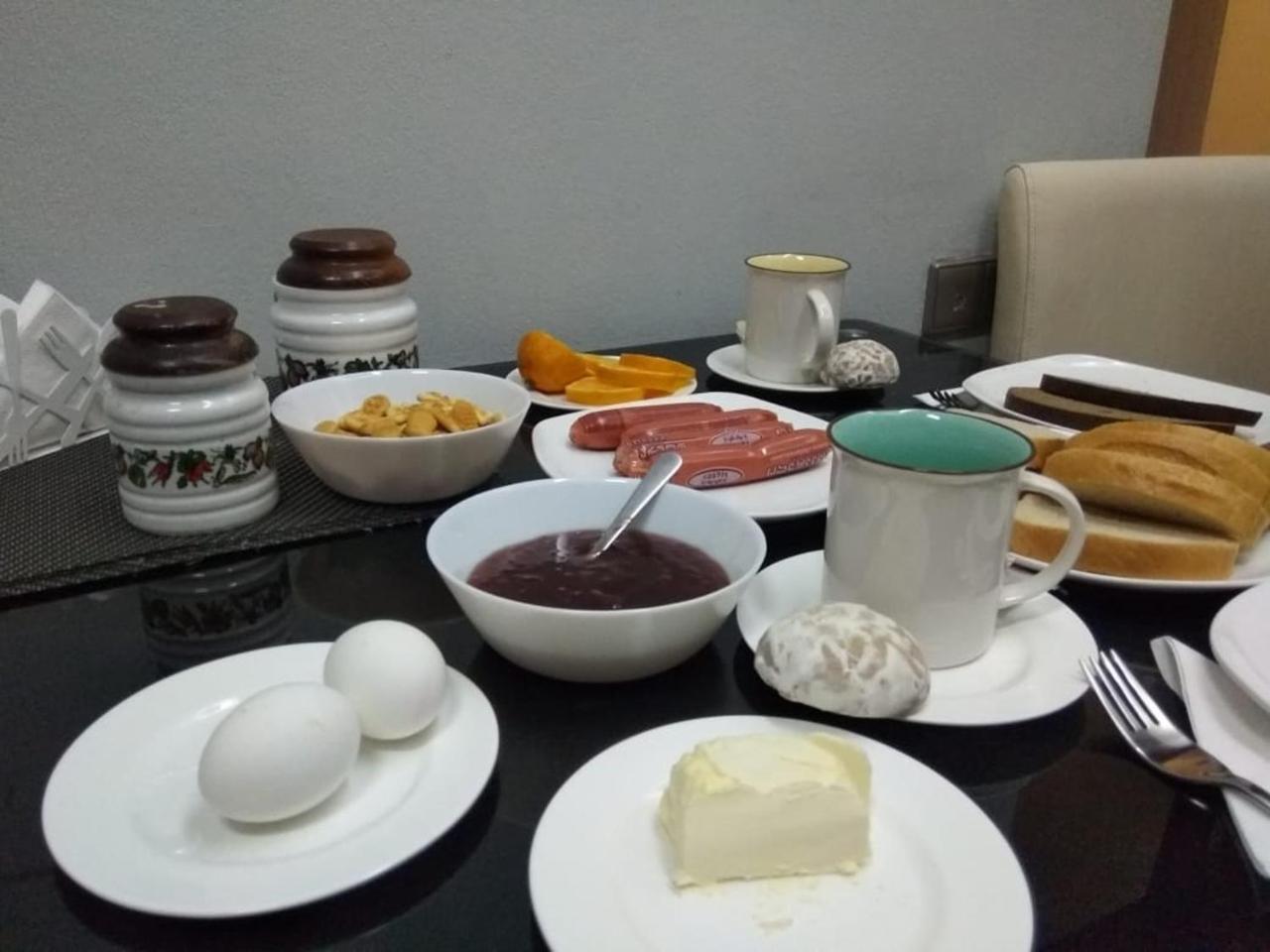 Geo Inn Hotel Тбилиси Екстериор снимка