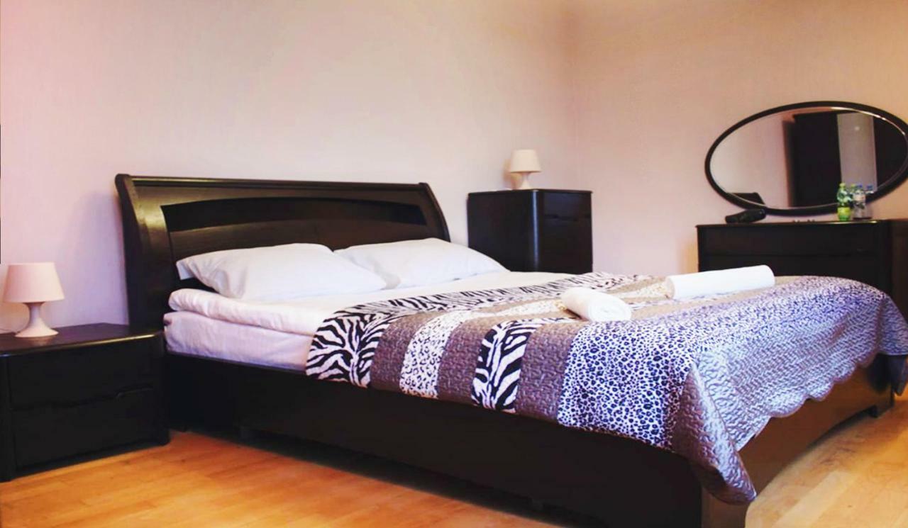 Geo Inn Hotel Тбилиси Екстериор снимка